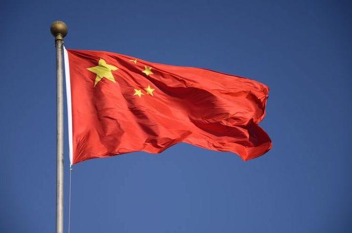 逃离废墟镇