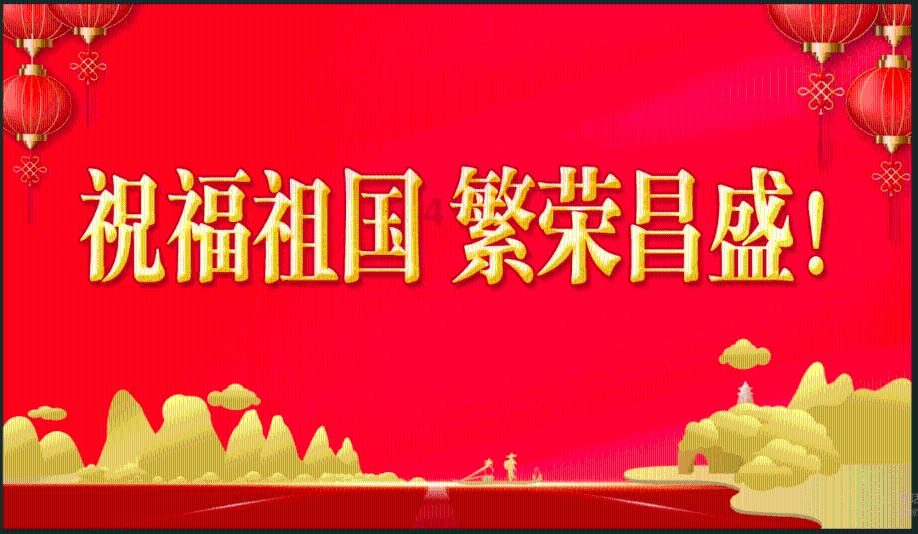 吃早餐的精致女孩